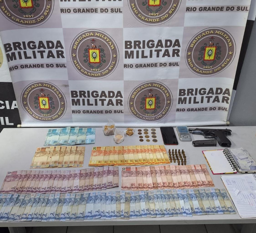 Homem é preso por tráfico de drogas durante cumprimento de mandado no Balneário Cassino